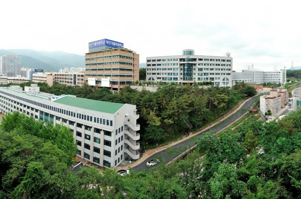부산가톨릭대학교 전경이미지 1