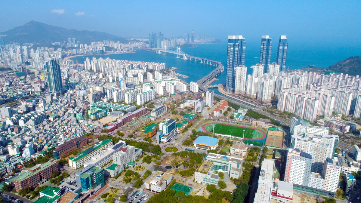 국립부경대학교 전경이미지 3